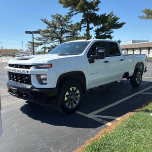 CHEVROLET SILVERADO - 1