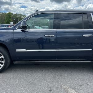 CADILLAC ESCALADE ESV PREMIUM LUXURY - 4