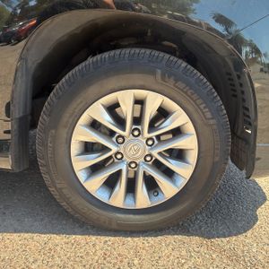 صورة مصغرة 20 لـ 2014 Lexus GX 460 BASE
