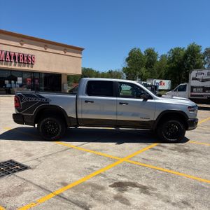 Ram 1500 Rebel Crew Cab 4x4 5'7" Box - 10
