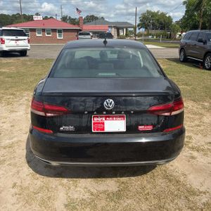 VOLKSWAGEN PASSAT S - 7