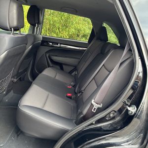 2011 KIA SORENTO LX — миниатюра 33
