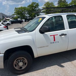 CHEVROLET SILVERADO 2500HD WORK TRUCK - 2