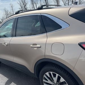 FORD ESCAPE TITANIUM - 6
