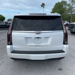 CADILLAC ESCALADE LUXURY - 6