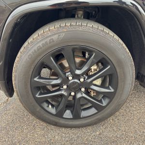 صورة 17 لـ 2020 JEEP GRAND CHEROKEE ALTITUDE