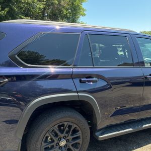 2026 Toyota SEQUOIA LIMITED — фото 9
