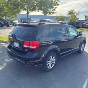 DODGE JOURNEY - 8