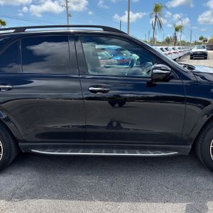 MERCEDES-BENZ GLE - 10