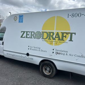 CHEVROLET EXPRESS 3500 - 6