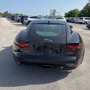 صورة 7 لـ 2020 Jaguar F-TYPE P300