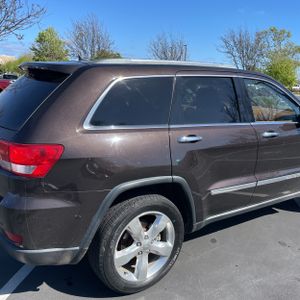 JEEP GRAND CHEROKEE OVERLAND - 9