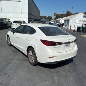 2016 Mazda MAZDA3 I SPORT photo 5