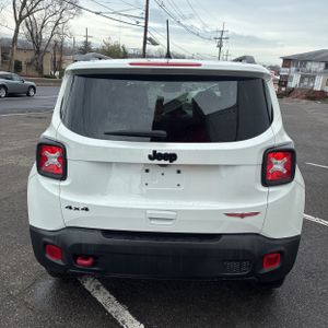 JEEP RENEGADE TRAILHAWK - 7