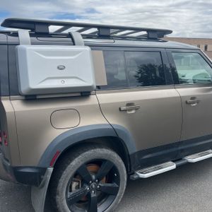 2021 LAND Rover DEFENDER 110 X-DYNAMIC HSE — фото 9
