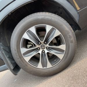 2022 Toyota HIGHLANDER XLE thumbnail 17