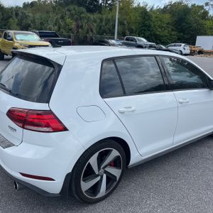 VOLKSWAGEN GTI SE - 9