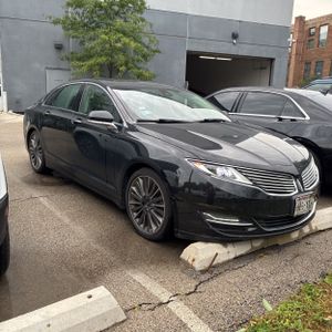 صورة 8 لـ 2015 Lincoln MKZ HYBRID BASE