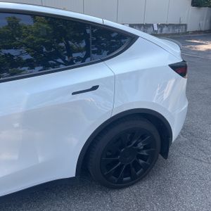 صورة 6 لـ 2021 Tesla MODEL Y LONG RANGE