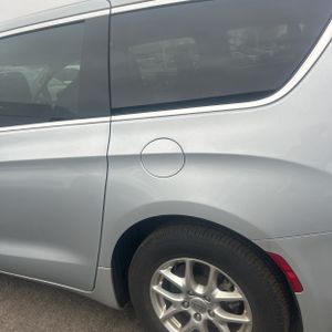 CHRYSLER VOYAGER LX - 6