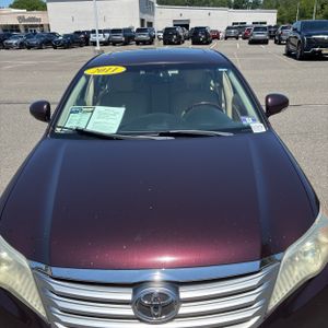 2011 Toyota AVALON LIMITED — миниатюра 15