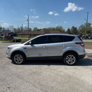FORD ESCAPE SE - 3