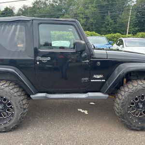 صورة مصغرة 11 لـ 2011 JEEP WRANGLER SAHARA