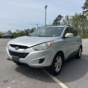 HYUNDAI TUCSON GLS - 1