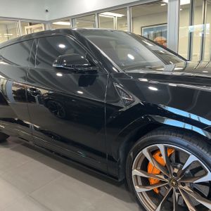 2024 Lamborghini URUS S 照片 9