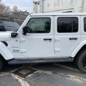 JEEP WRANGLER 4XE SAHARA 4X4 - 4