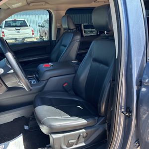 صورة مصغرة 32 لـ 2022 FORD EXPEDITION XLT