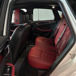 2023 Porsche MACAN T — миниатюра 34