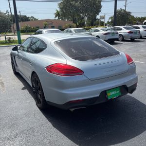 صورة 5 لـ 2016 Porsche PANAMERA 4
