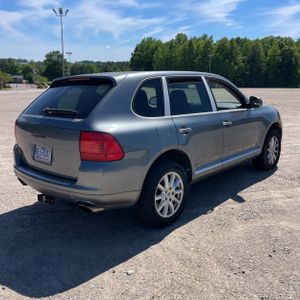 PORSCHE CAYENNE - 8