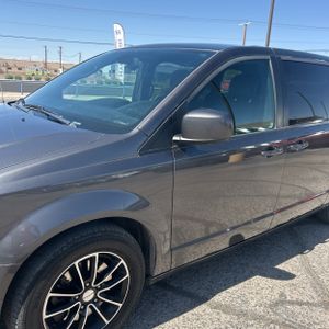 DODGE GRAND CARAVAN GT - 2