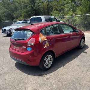 FORD FIESTA SE - 8