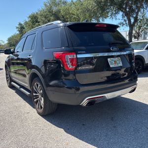 FORD EXPLORER PLATINUM - 5