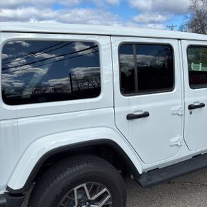 JEEP WRANGLER 4-DOOR SAHARA 4X4 - 9