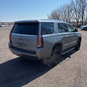 CADILLAC ESCALADE LUXURY - 8