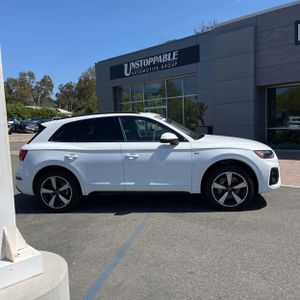AUDI Q5 QUATTRO S LINE PREM PLUS 45 TFSI - 10