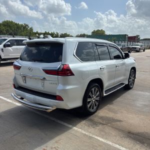 2017 Lexus LX 570 BASE 照片 8