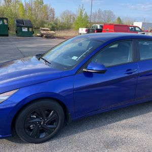 HYUNDAI ELANTRA SEL - 2