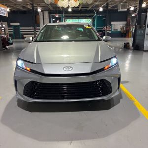 2025 Toyota CAMRY LE 缩略图 14