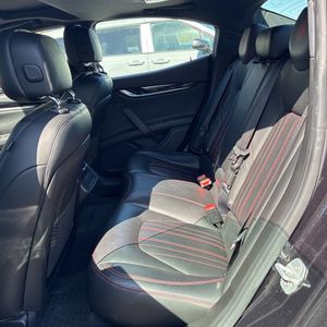 صورة مصغرة 34 لـ 2017 Maserati GHIBLI S