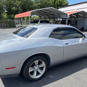 DODGE CHALLENGER SXT - 9