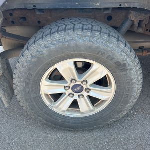 2015 FORD F-150 XLT — миниатюра 19