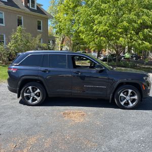 JEEP GRAND CHEROKEE - 10