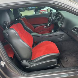 صورة مصغرة 30 لـ 2016 Dodge CHALLENGER SRT 392