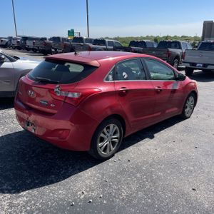 HYUNDAI ELANTRA GT BASE - 7