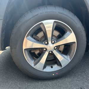 2019 JEEP CHEROKEE LIMITED — миниатюра 19